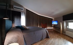 Moaa - Modern Art Apartment